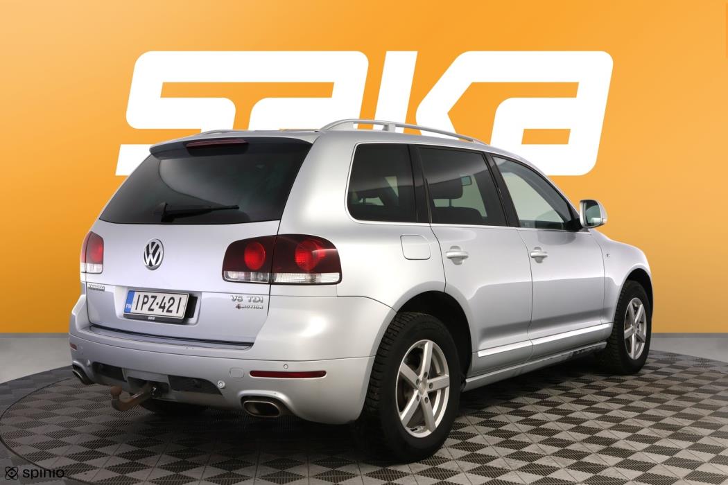 VOLKSWAGEN Touareg 2010
