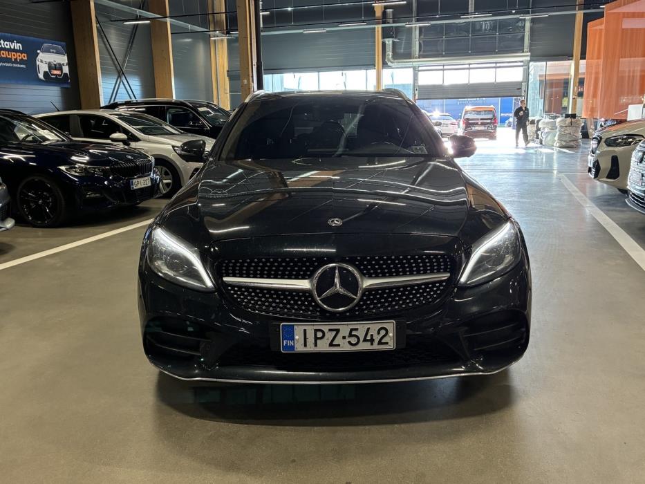 MERCEDES-BENZ C 2019