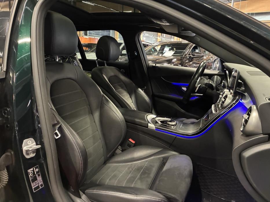 MERCEDES-BENZ C 2019