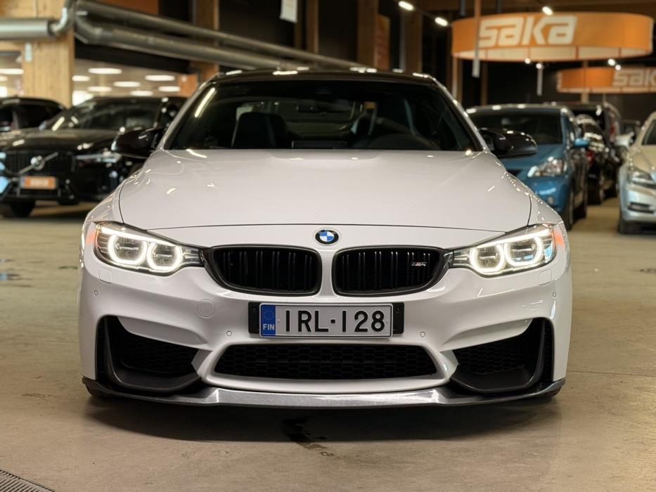 BMW M4 2015