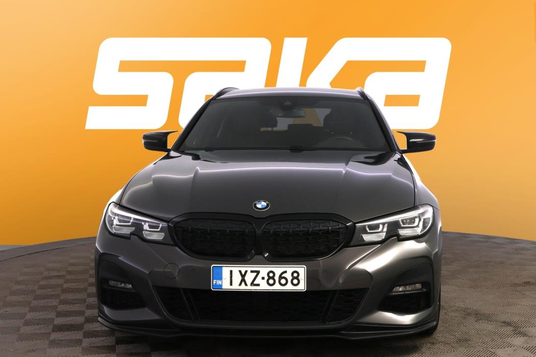 BMW 320 2021