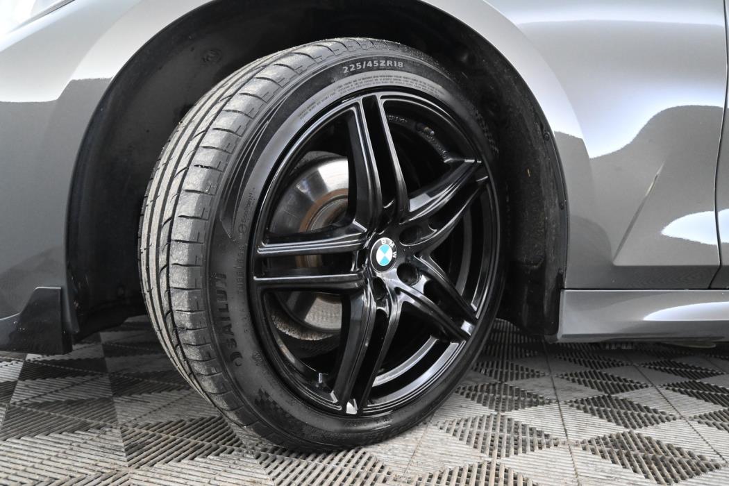 BMW 320 2021