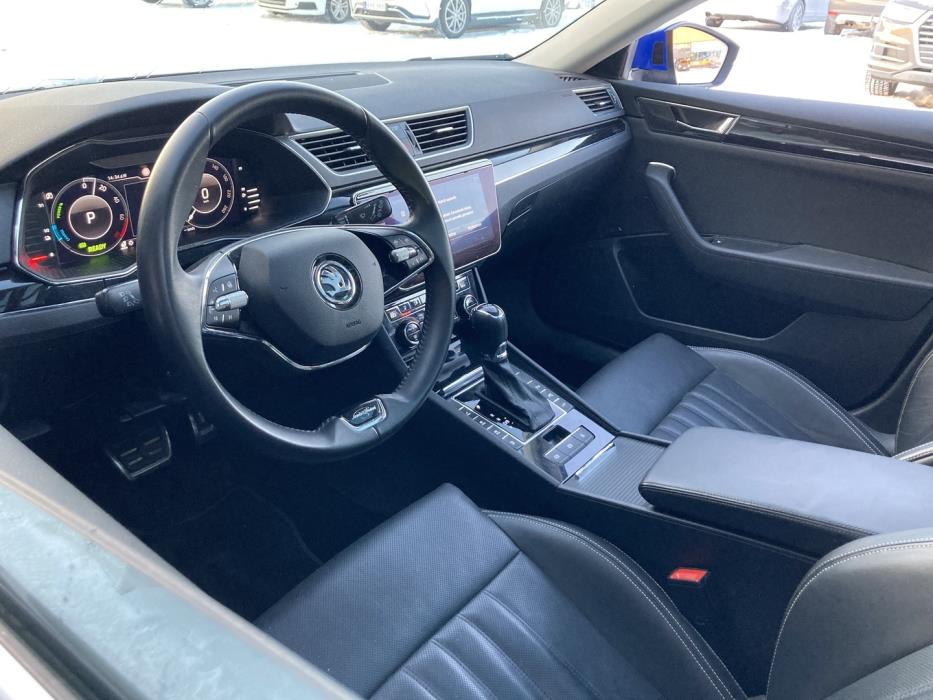 SKODA Superb 2021