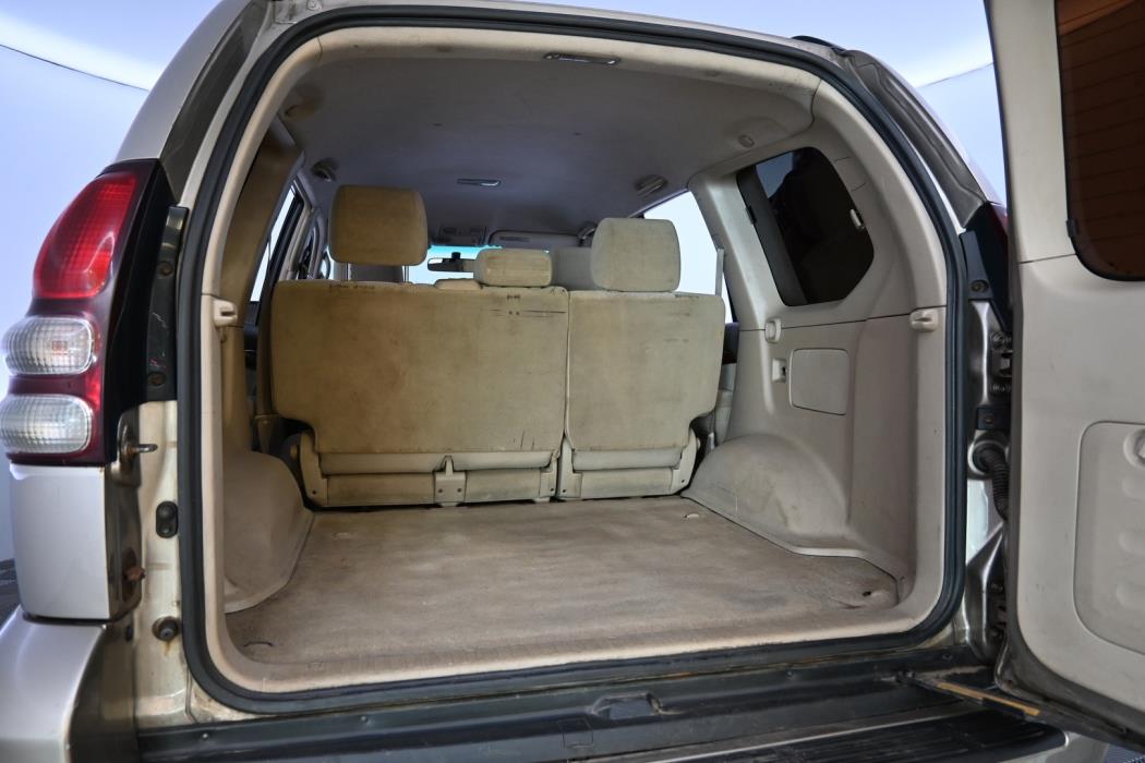 TOYOTA Land Cruiser 2003