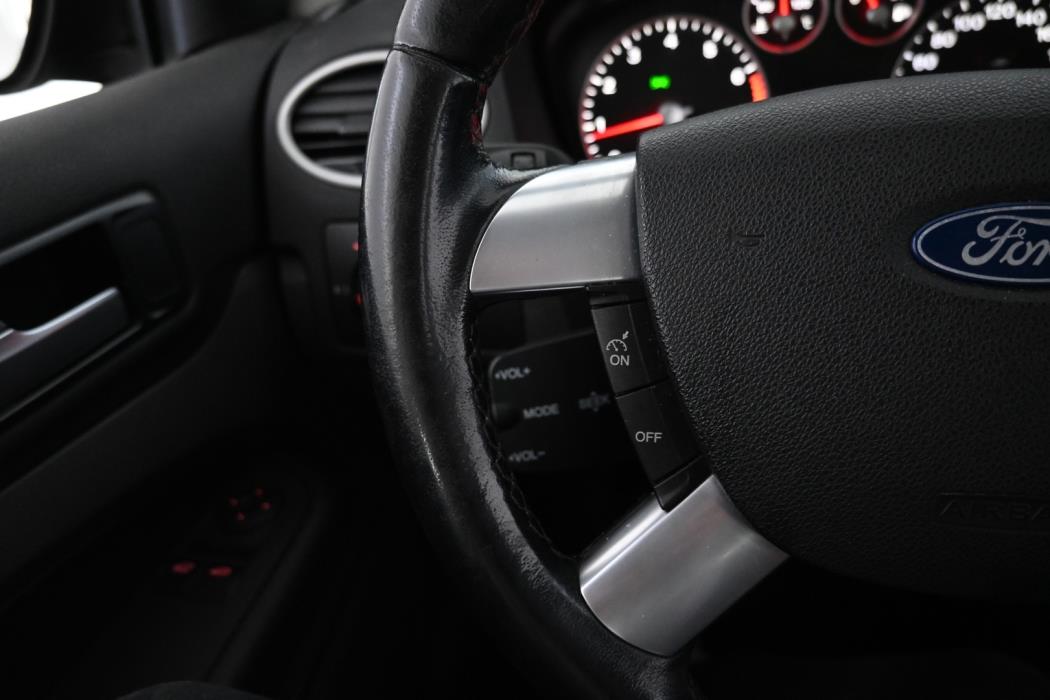 FORD Focus 2008
