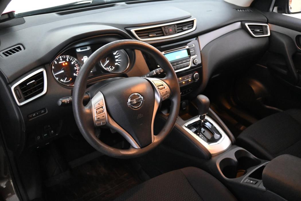 NISSAN Qashqai 2011