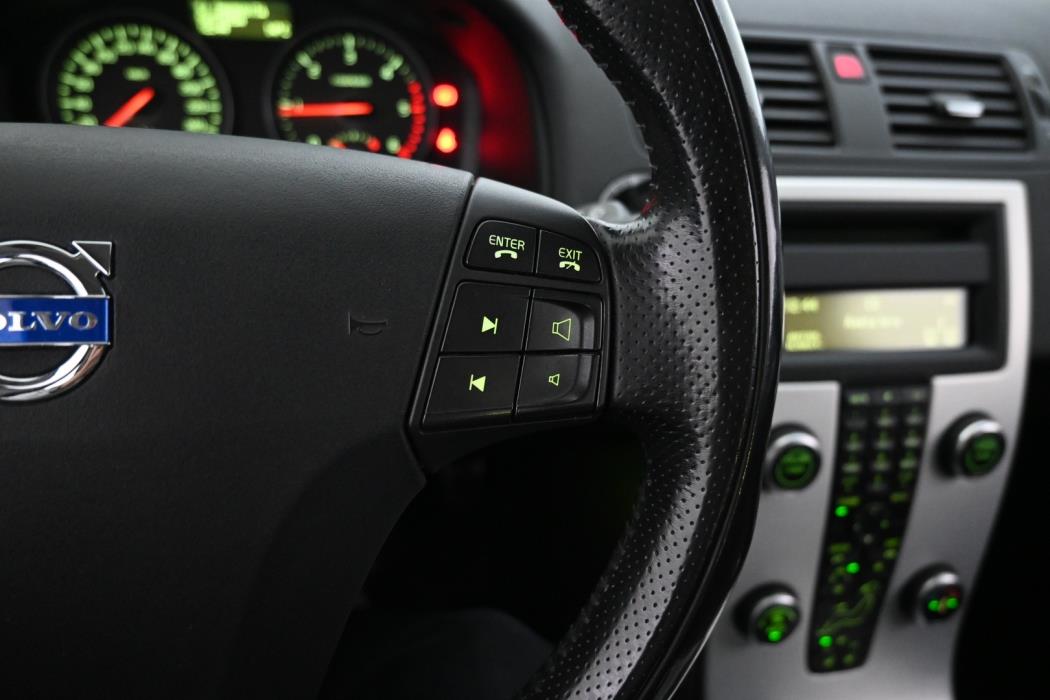 VOLVO V50 2011