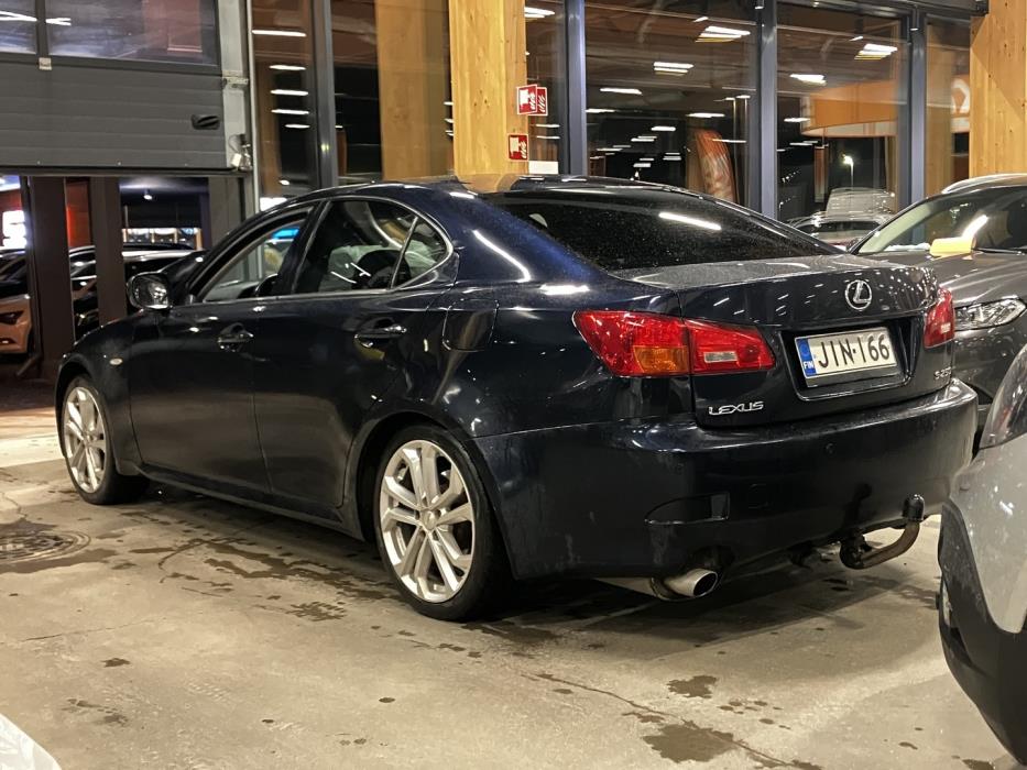 LEXUS IS 2006
