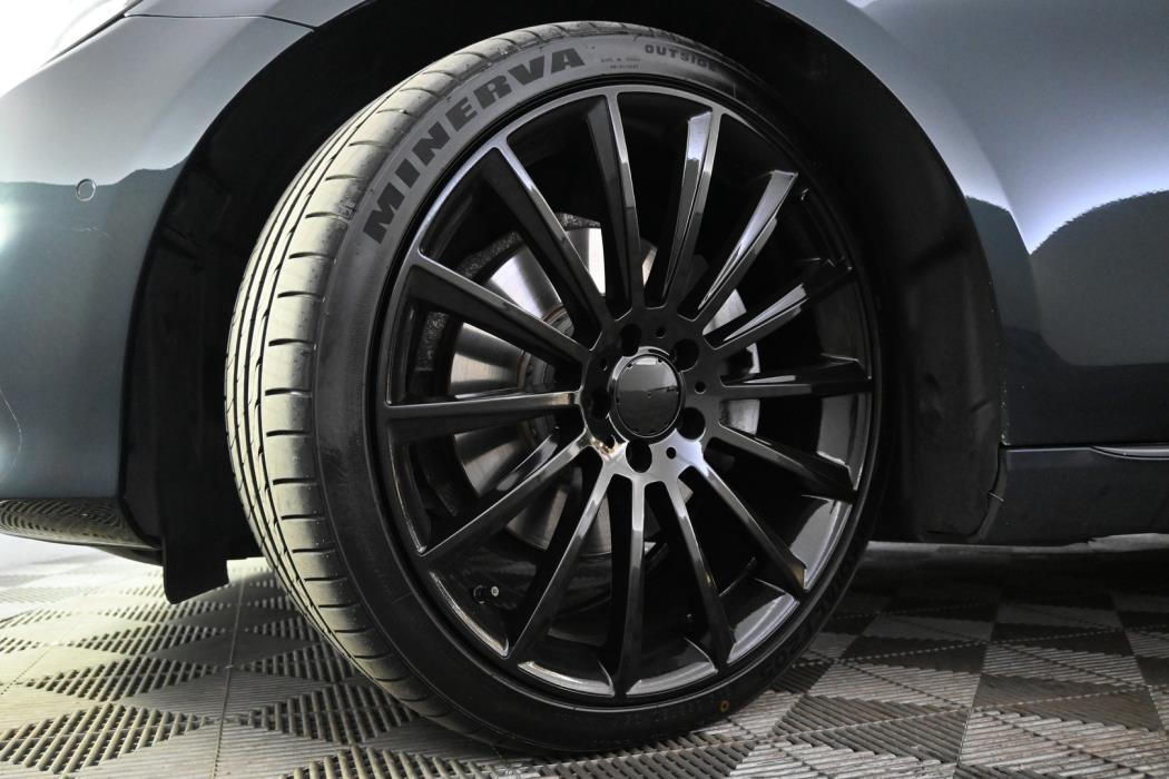 MERCEDES-BENZ E 2017