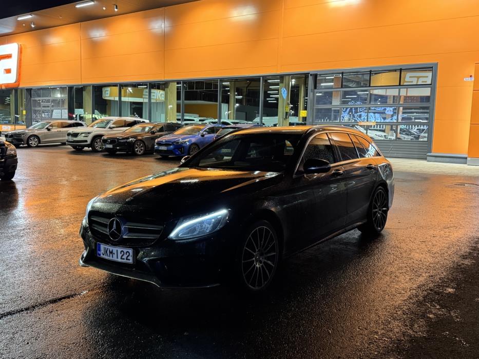 MERCEDES-BENZ C 2015