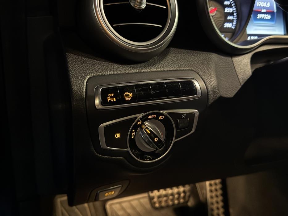 MERCEDES-BENZ C 2015