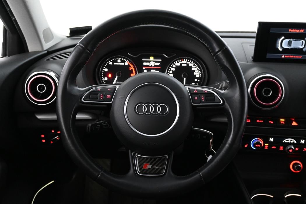AUDI A3 2014