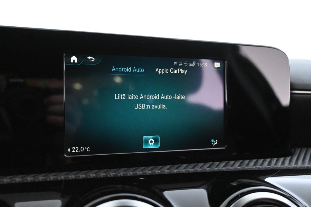 MERCEDES-BENZ A 2019