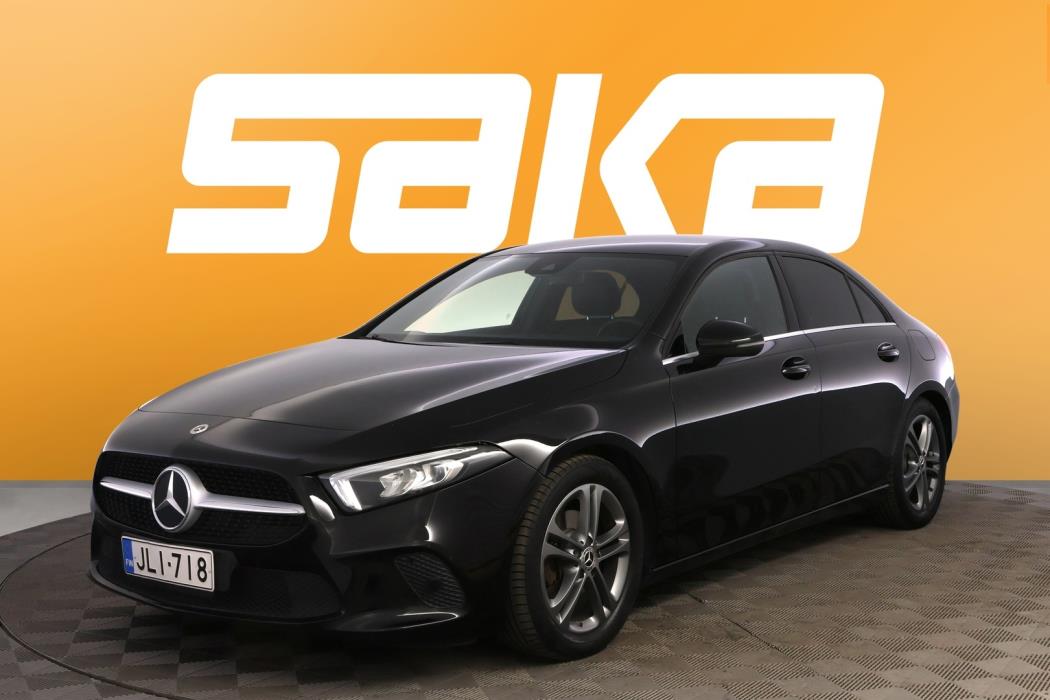 MERCEDES-BENZ A 2019