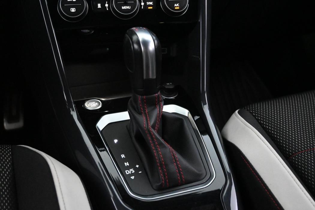 VOLKSWAGEN T-Roc 2020