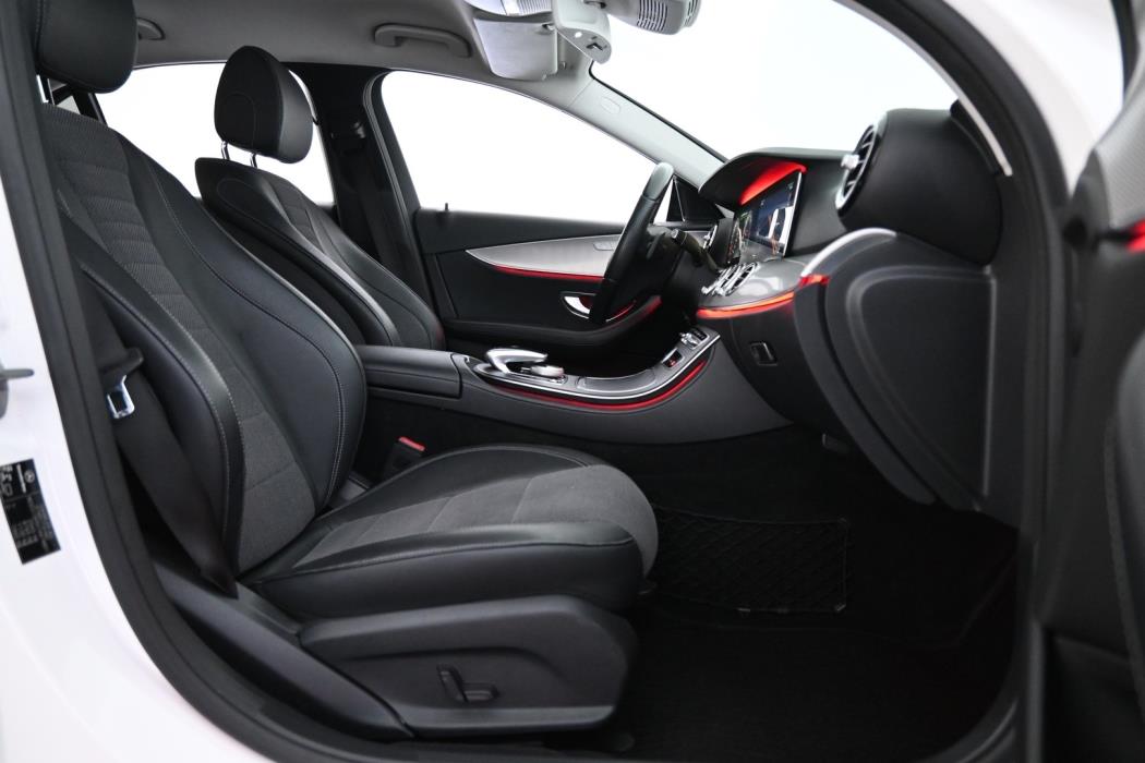 MERCEDES-BENZ E 2018