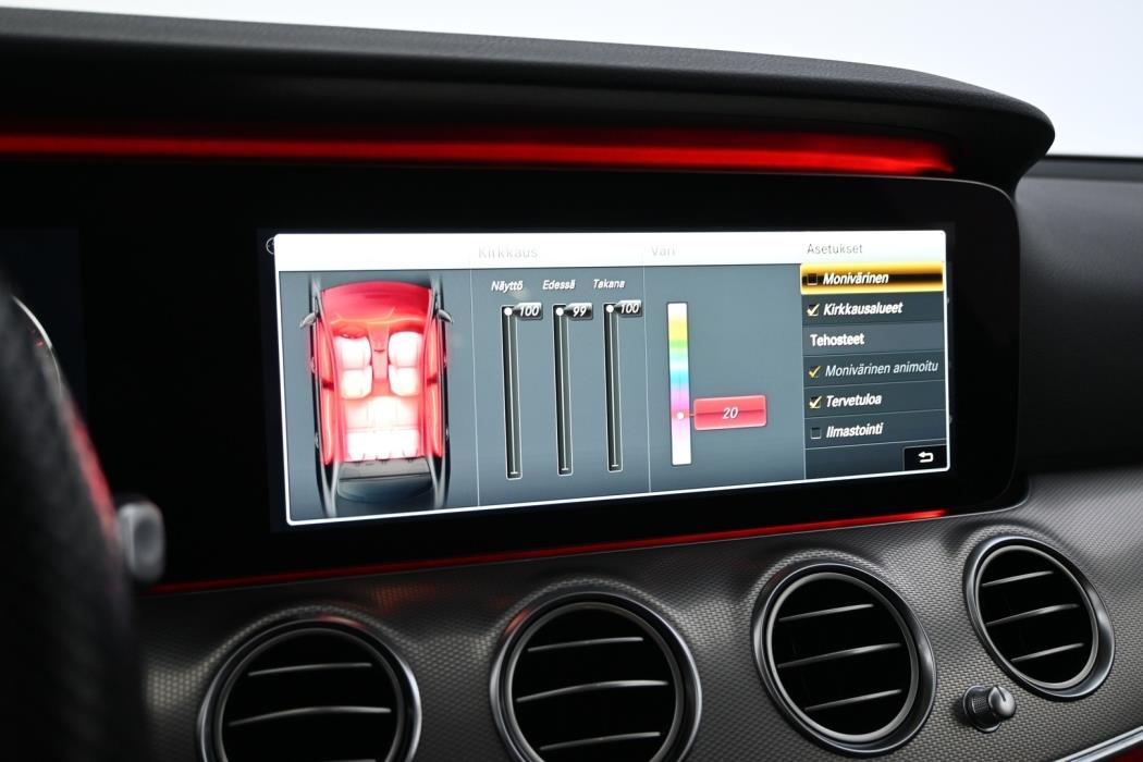 MERCEDES-BENZ E 2018