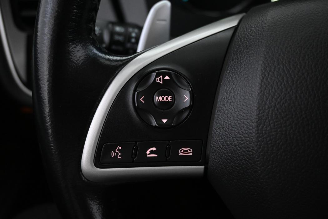 MITSUBISHI Outlander PHEV 2014