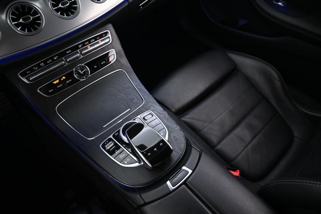 MERCEDES-BENZ E 2017
