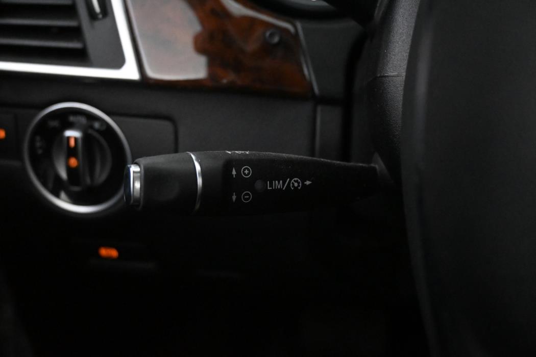 MERCEDES-BENZ GL 2014