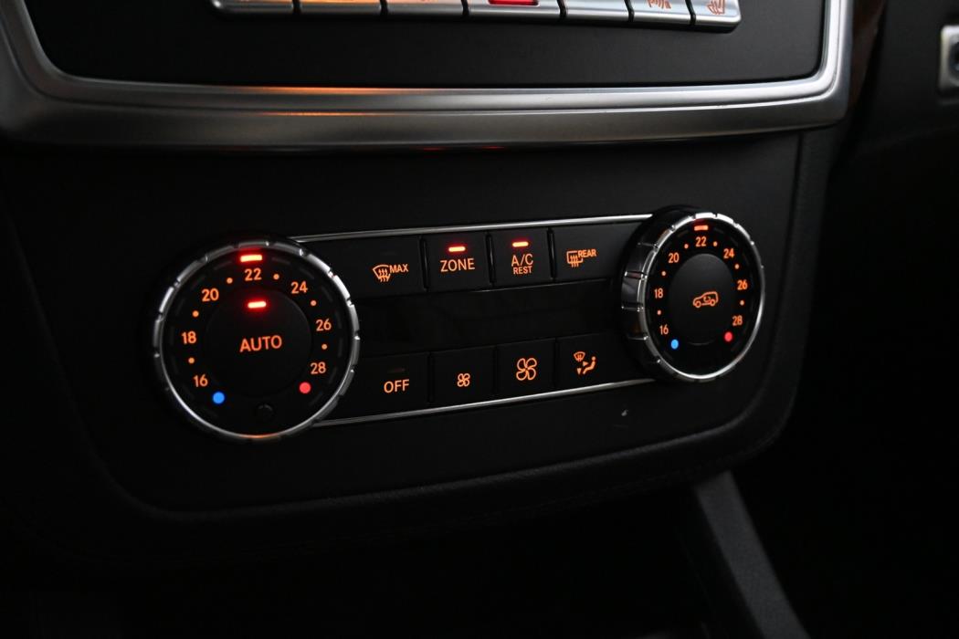 MERCEDES-BENZ GL 2014