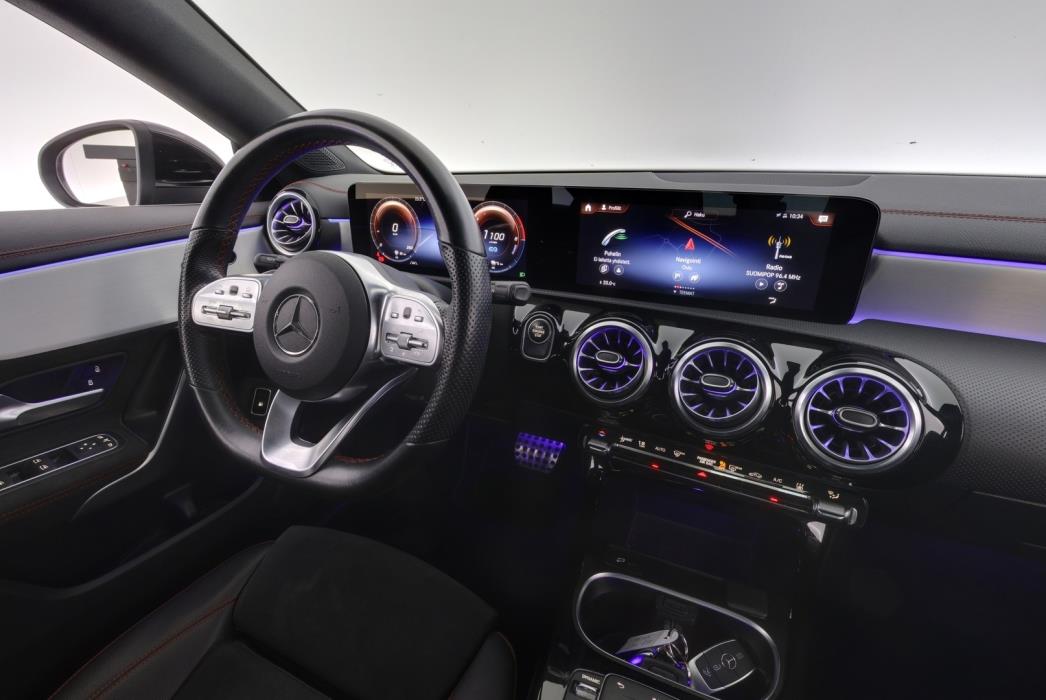MERCEDES-BENZ CLA 2023