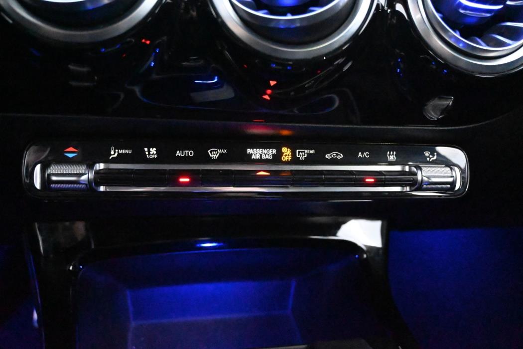 MERCEDES-BENZ CLA 2023