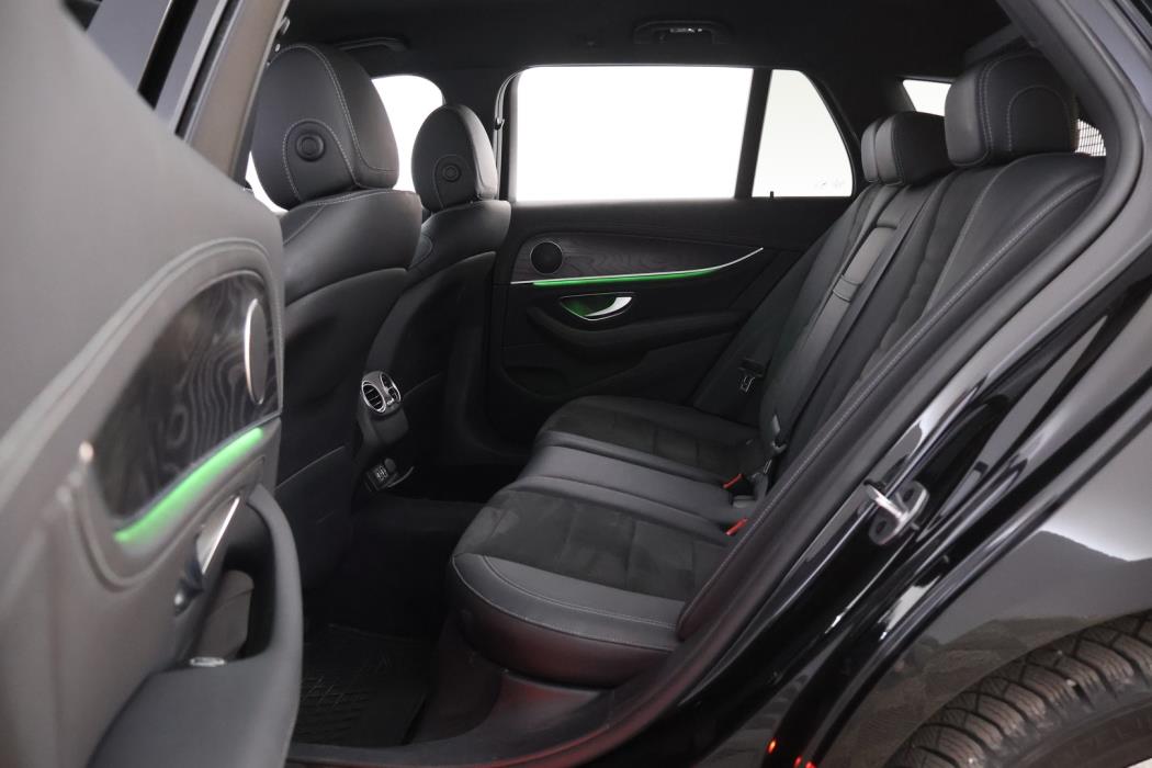 MERCEDES-BENZ E 2020