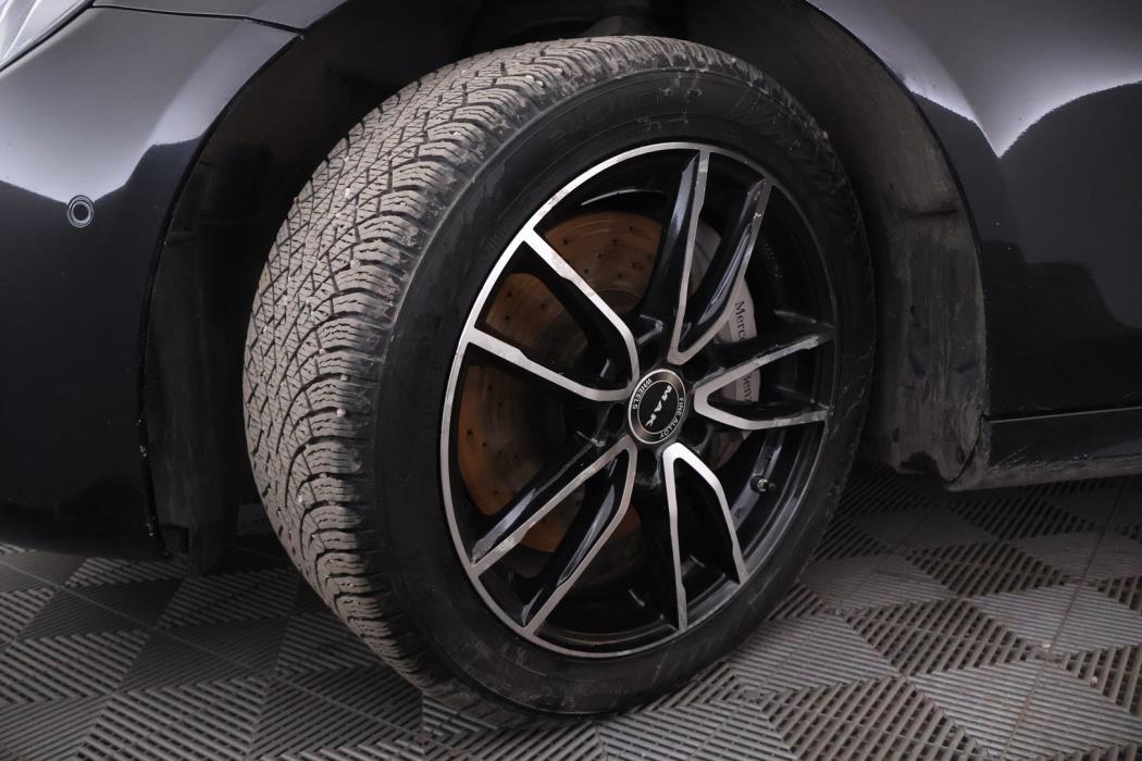 MERCEDES-BENZ E 2020