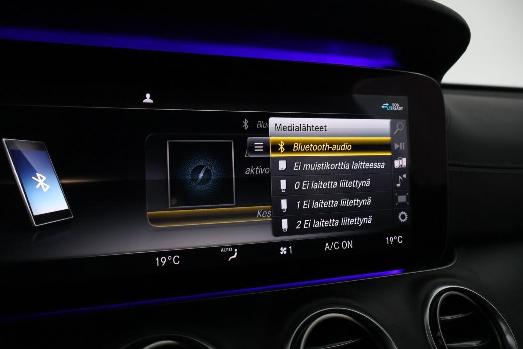 MERCEDES-BENZ E 2020