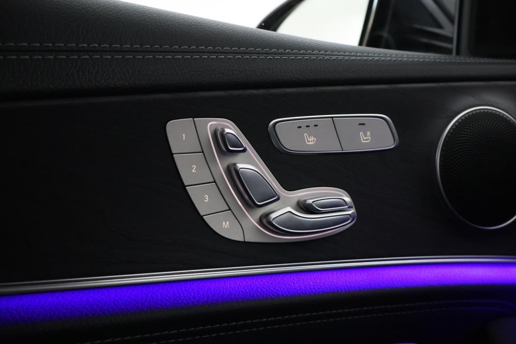 MERCEDES-BENZ E 2020