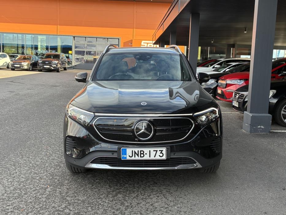 MERCEDES-BENZ EQB 2024