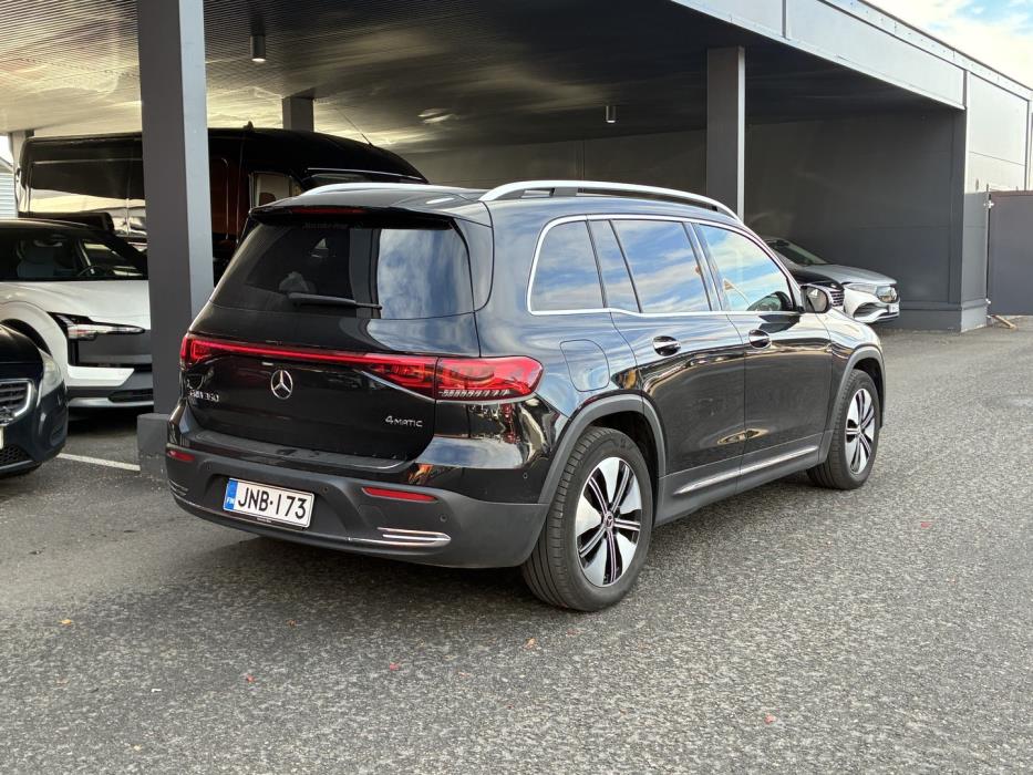 MERCEDES-BENZ EQB 2024