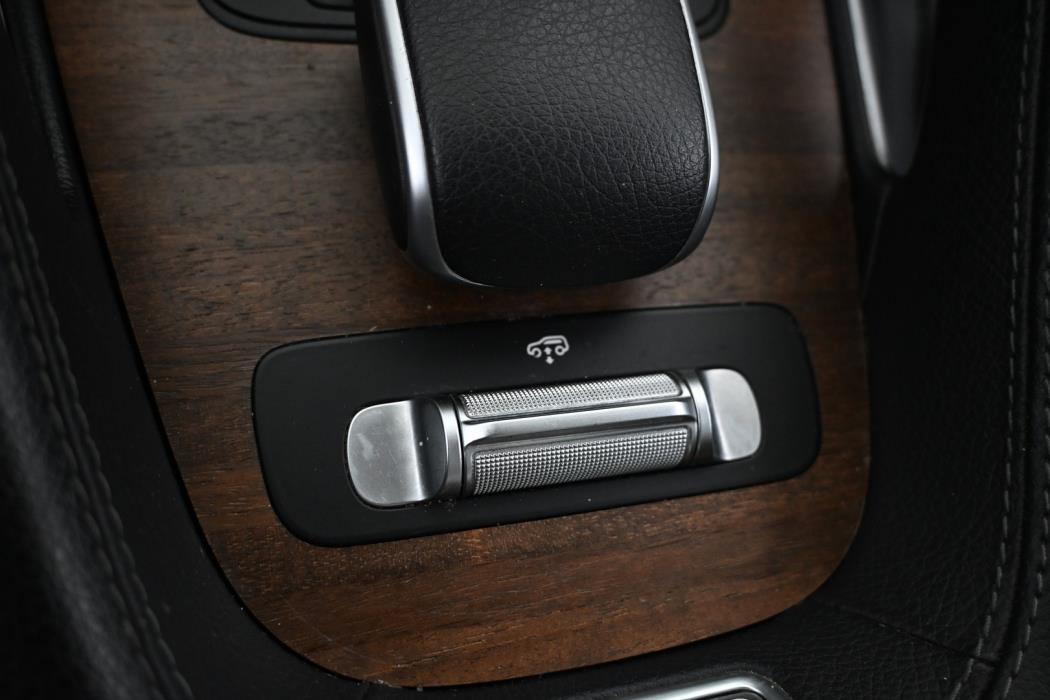 MERCEDES-BENZ GLE 2022