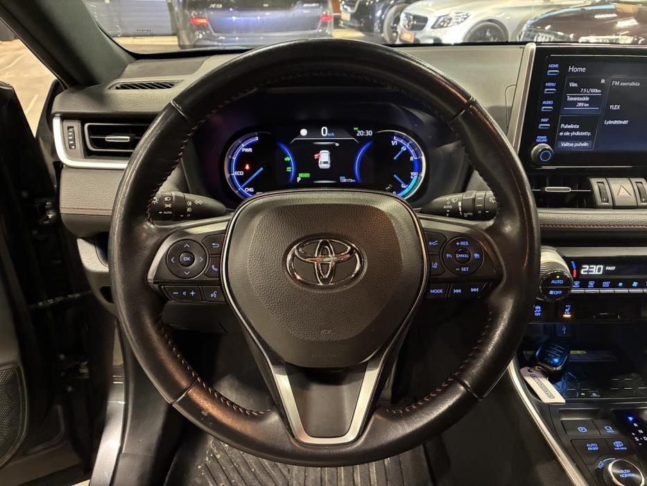 TOYOTA RAV4 2020