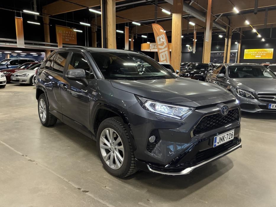 TOYOTA RAV4 2020