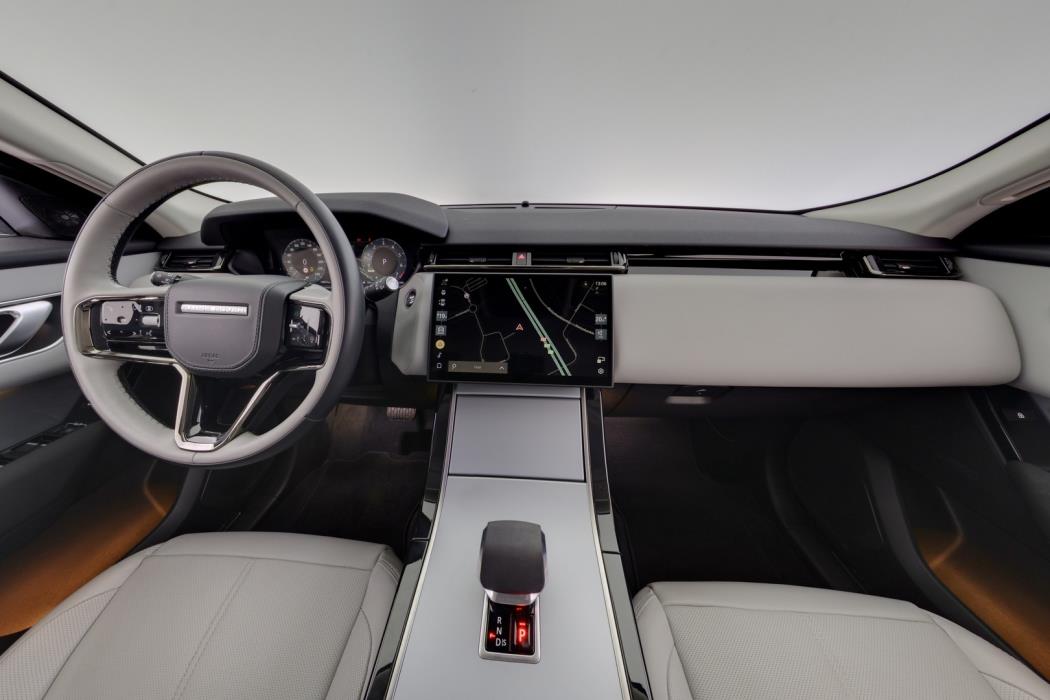 LAND ROVER Range Rover Velar 2025