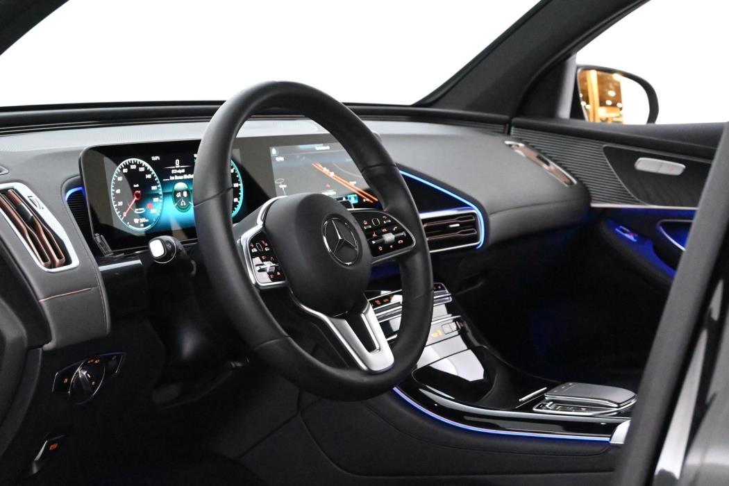 MERCEDES-BENZ EQC 2021