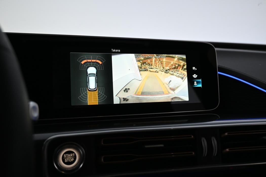 MERCEDES-BENZ EQC 2021