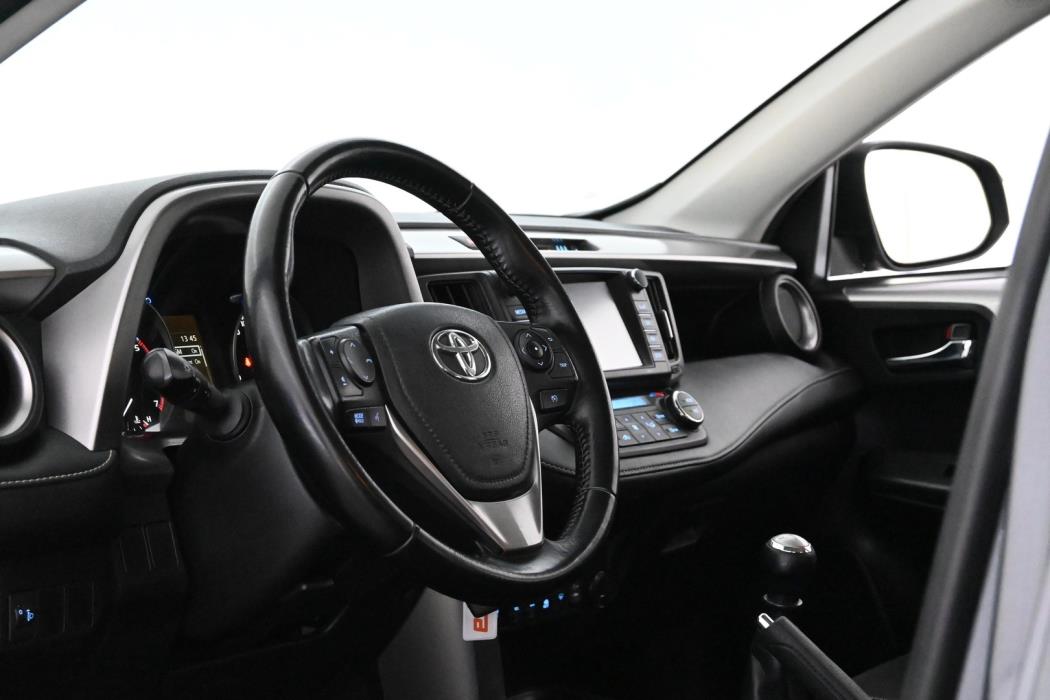 TOYOTA RAV4 2016