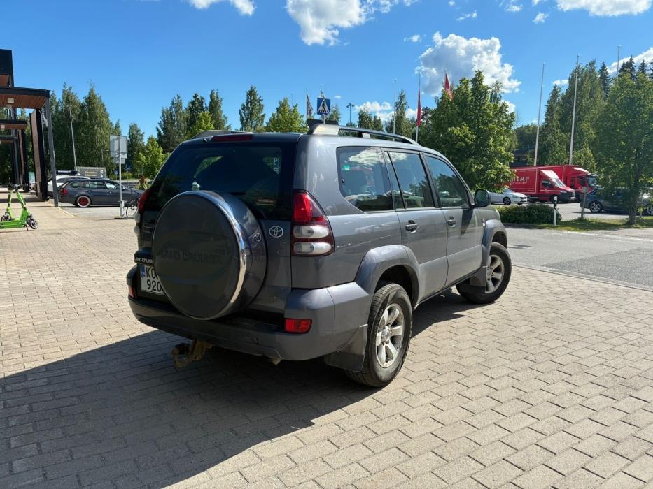 TOYOTA Land Cruiser 2007