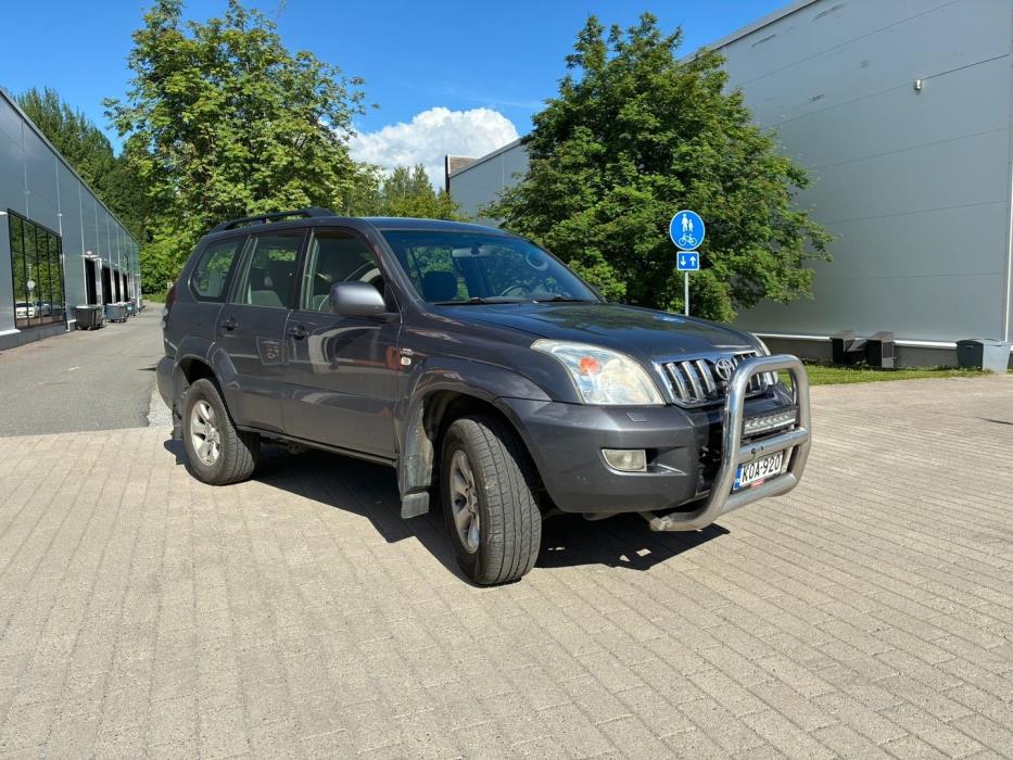 TOYOTA Land Cruiser 2007
