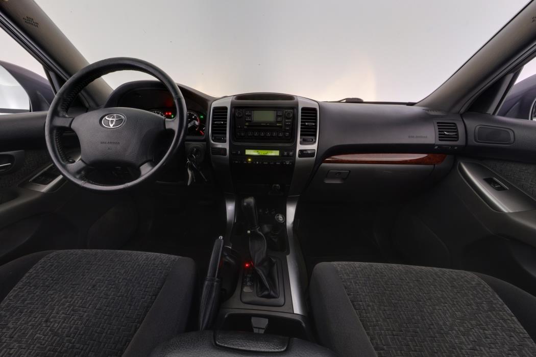 TOYOTA Land Cruiser 2007