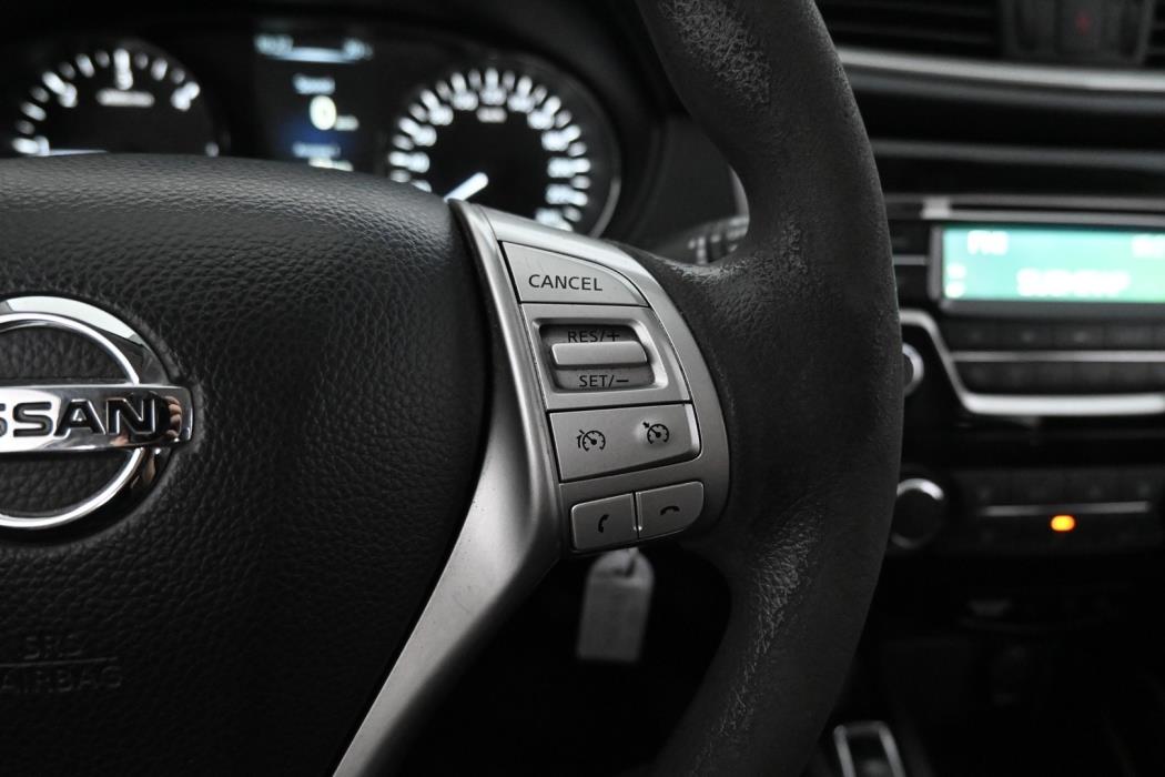 NISSAN Qashqai 2016