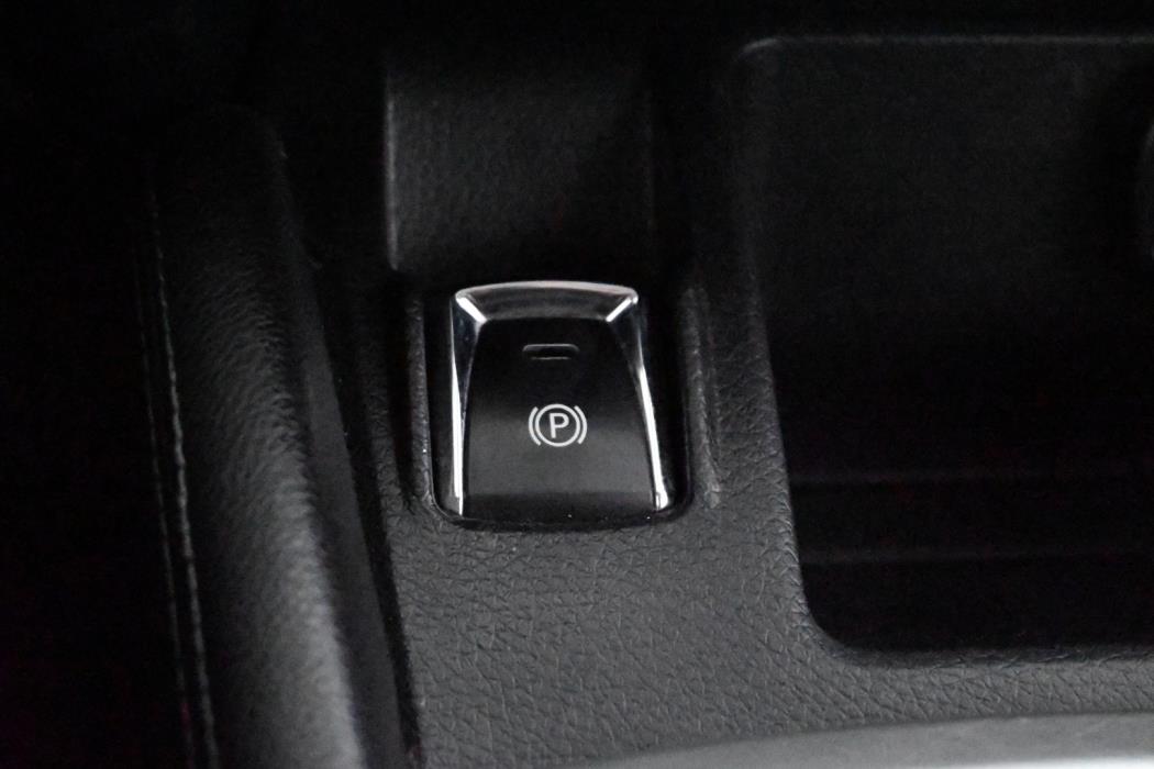 NISSAN Qashqai 2016