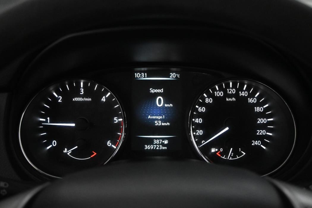 NISSAN Qashqai 2016