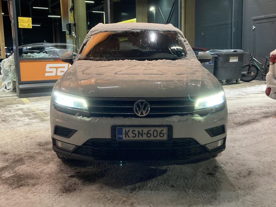 VOLKSWAGEN Tiguan 2017