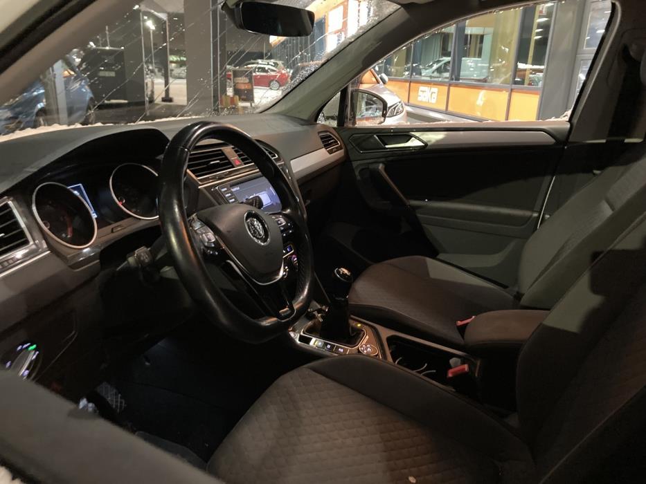 VOLKSWAGEN Tiguan 2017