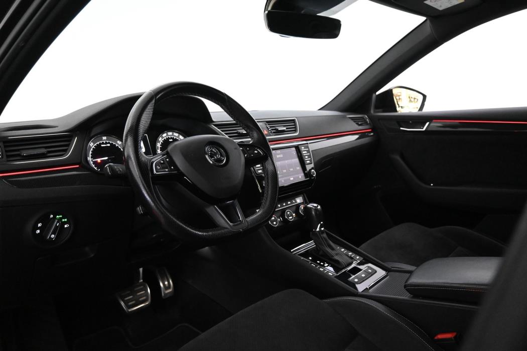 SKODA Superb 2017