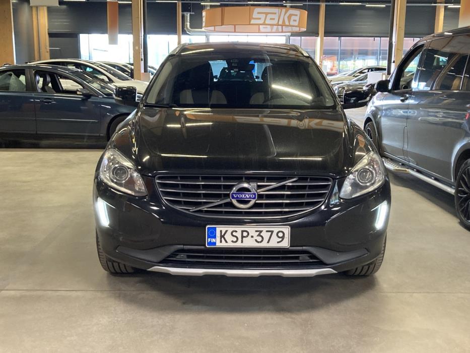 VOLVO XC60 2017
